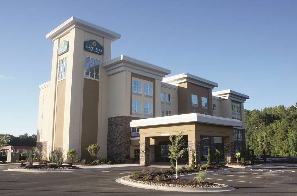 La Quinta By Wyndham Forsyth Hotel Exterior foto